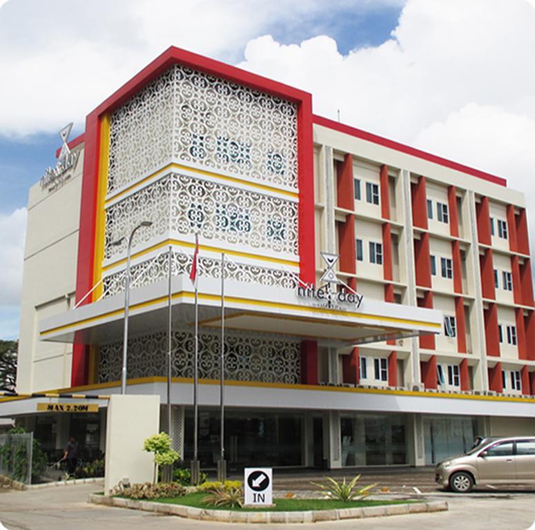 Nite And Day Batam Jodoh Square Hotel Exterior photo